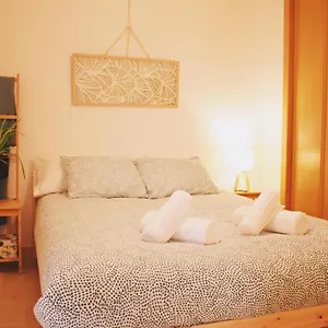 Bea's Home: Cozy On The Outskirts Of Centre , Málaga España